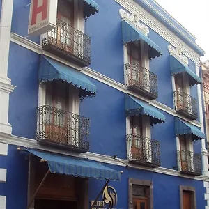 3* Hotel Plaza
